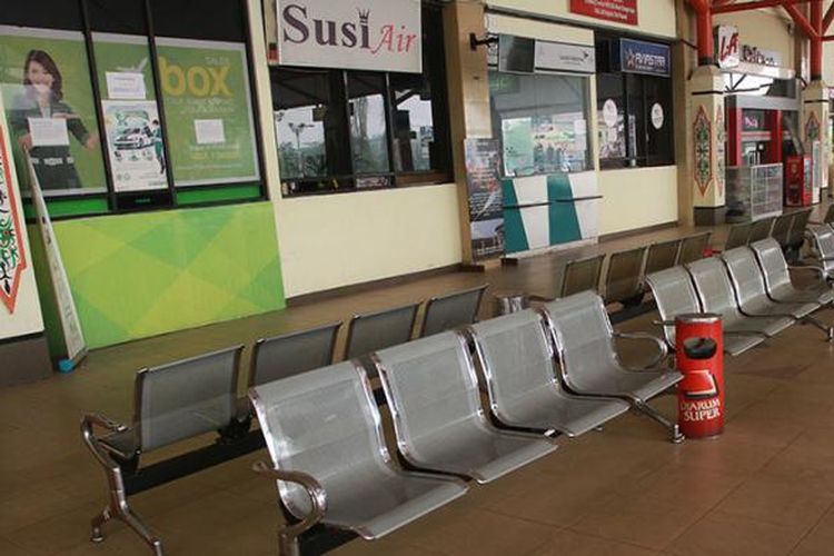 Ruang tunggu Bandara Tjilik Riwut, Palangkaraya, Kalimantan Tengah (27/10/2015). 