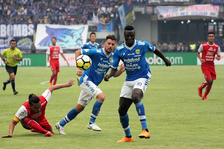 Pertandingan Persib Vs Arema pada Liga 1 2018, di Stadion Gelora Bandung Lautan Api (GBLA), Kota Bandung. (KOMPAS.com/SEPTIAN NUGRAHA)
