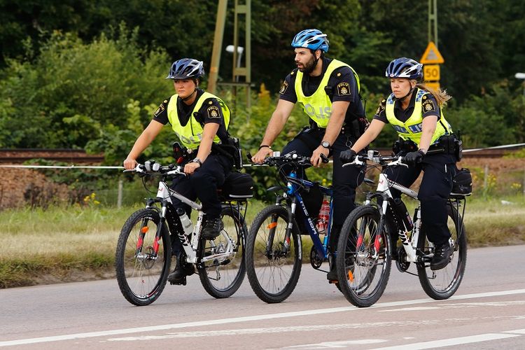 Polisi Swedia.