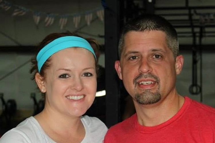 Josh (kanan) dan Terra Pinkard. Josh merupakan satu dari lima korban tewas dalam penembakan di Illinois, Amerika Serikat, pada pekan lalu.