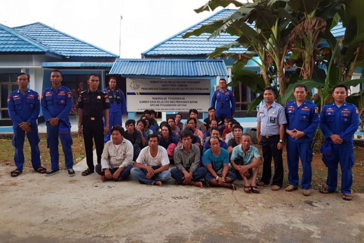 Kapal Polisi (KP) Baladewa 8002 berhasil menegah lima kapal asing asal Vietnam saat melakukan pencurian di perairan utara laut Natuna, Kepulauan Riau (Kepri), Kamis (10/5/2018) pagi kemarin.