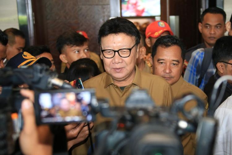 Menteri Dalam Negeri (Mendagri) Tjahjo Kumolo di Hotel Bidakara, Jakarta, Senin (11/2/2019). 