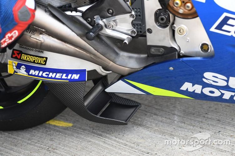 Spoiler swingarm Suzuki