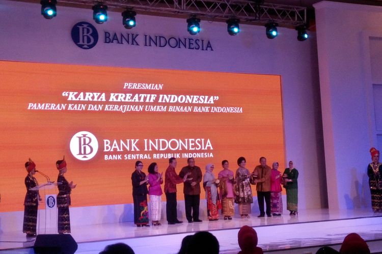 Pembukaan pameran Karya Kreatif Indonesia oleh Bank Indonesia (BI) di Jakarta Convention Center, Jumat (18/8/2017).