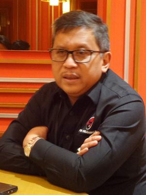 Sekretaris Jenderal PDI Perjuangan Hasto Kristiyanto di kantor DPP PDI-P, Jakarta, Sabtu (28/10/2017).
