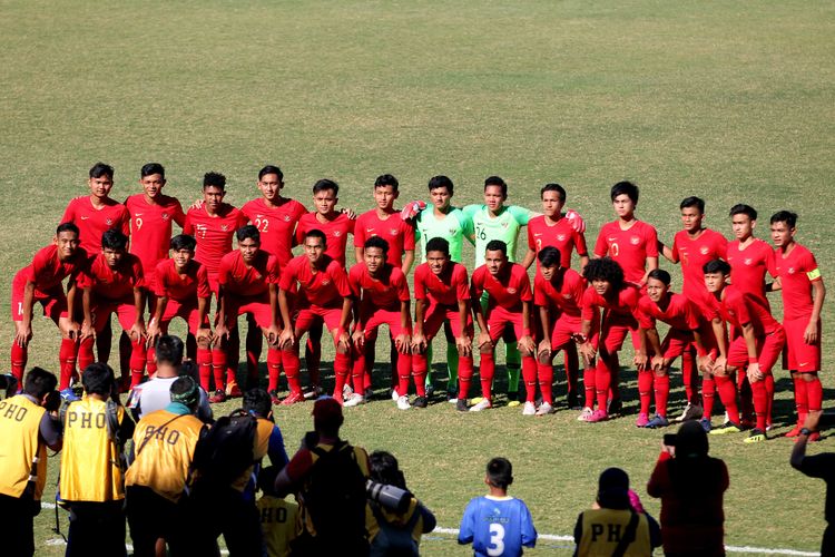 Para pemain Timnas Indonesia U-19 yang mengikuti ujicoba melawan Tim Liga 3 Jawa Timur pada tanggal 18-22 Juli 2019 di Stadion Gelora Delta Sidoarjo, Jawa Timur.