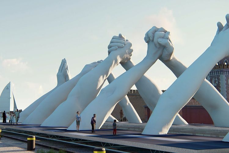 Jembatan berbentuk tangan manusia ini dipamerkan pertama kali di ajang Venice Biennale 2019