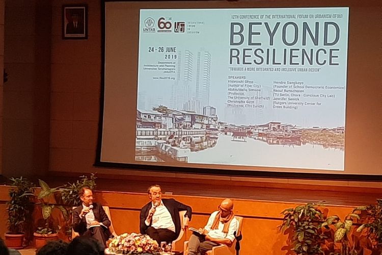 Suasana diskusi dalam acara The 12th International Forum on Urbanism (IFoU) di kampus Universitas Tarumanagara, Jakarta, Rabu (26/6/2019).