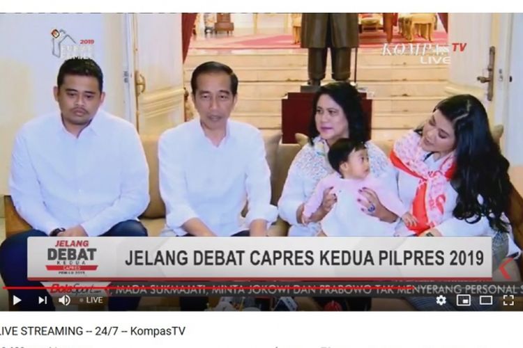Saat berbicara kepada wartawan, Jokowi didampingi istri, Iriana Jokowi. Ada pula putri Jokowi, Kahiyang Ayu bersama suaminya Bobby Afif Nasution dan putrinya Sedah Mirah.
