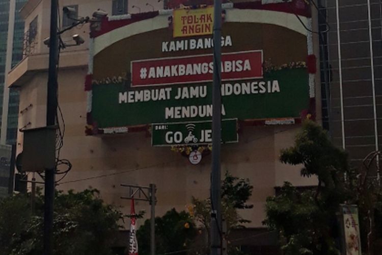 Billboard Karangan Bunga di STC, Rabu (15/8/2018)