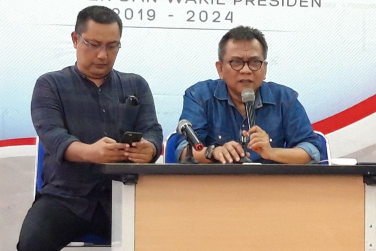 Caleg DPRD DKI Jakarta M. Taufik di Seknas Prabowo-Sandi, Menteng, Jakarta Pusat, Selasa (16/4/2019)