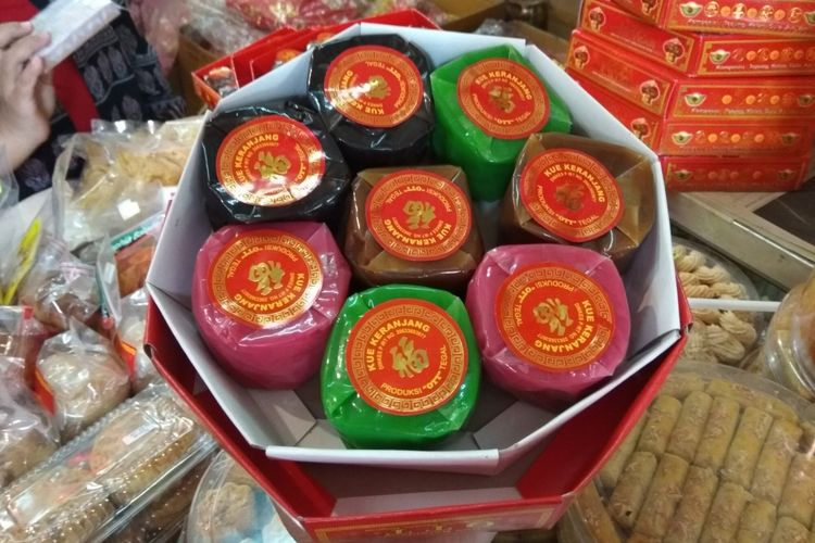 Berburu Jajanan Kue Khas Imlek di Pecinan Bogor