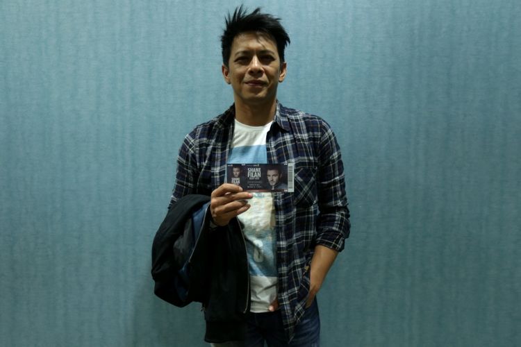 Ariel NOAH datang menonton penampilan penyanyi Shane Filan dalam konser Right Here di The Hall Senayan City, Jakarta, Selasa (14/3/2017). Dalam konser berdurasi 1 jam 30 menit ini, Filan menyanyikan 15 lagu. 