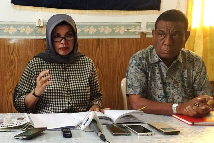 Pengurus SPSI Papua menggelar konfrensi pers mengyikapi keputusan UMP Papua, Kamis (02/11/2017), di Jayapura, Papua.