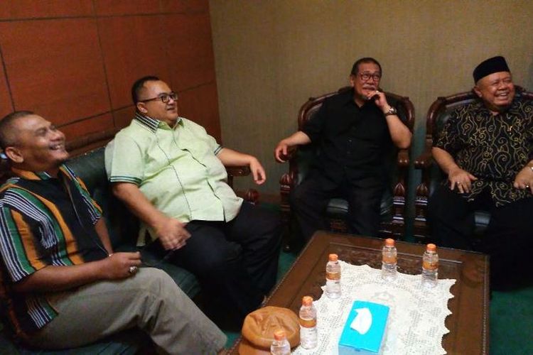 Wakil Gubernur Jawa Barat Deddy Mizwar bersilahturahim ke Kantor DPW PPP Jawa Barat, Selasa (21/11/2017). 