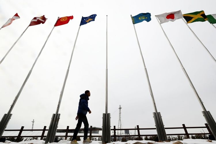 Ketika Bendera Korea Utara Berkibar Di Pyeongchang Korea Selatan