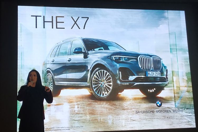 Sesaat lagi BMW hadirkan keluarga X7 paling premium. 