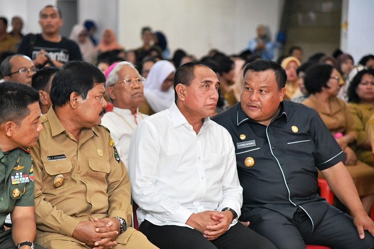 Gubernur Sumut Edy Rahmayadi saat bersilaturahmi dengan lintas masyarakat di Sibolga, Senin (8/4/2019)