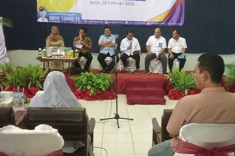 Acara temu pelanggan PT Pusri Palembang dengan petani Kendal, Senin (26/2/2018). Pusri berkomitmnen menyediakan 24.000 ton pupuk untuk petani Kendal. 