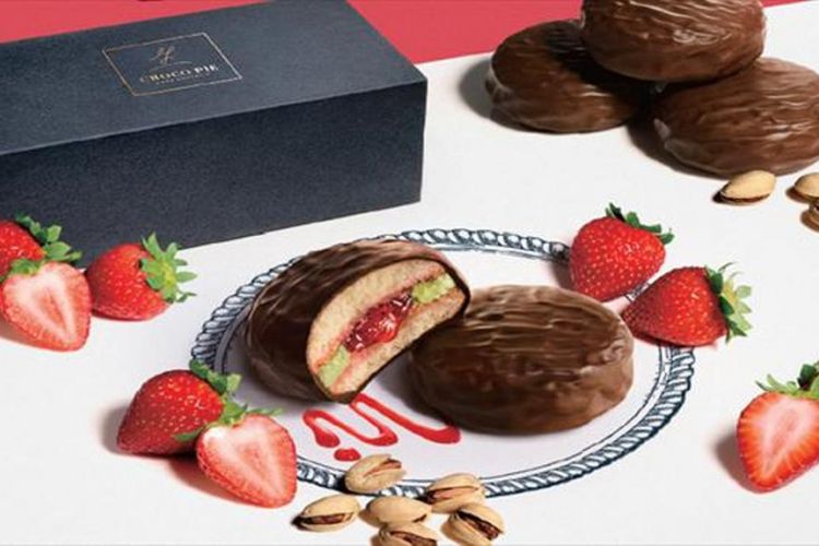 Set oleh-oleh “Nama’ Choco Pie Gift FRAISIER”