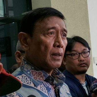 Menteri Koordinator Bidang Politik, Hukum dan Keamanan Wiranto ketika ditemui di Kantor KPU RI, Jakarta, Selasa (6/3/2018).