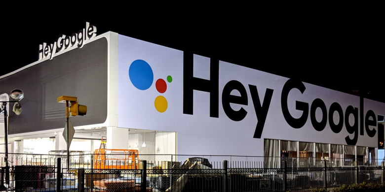 Booth raksasa Hey Google di ajang CES 2019, Las Vegas, AS.