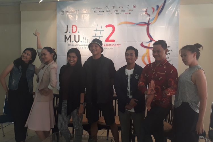 Para koreografer muda dari berbagai komunitas tari di Jakarta ditemui di Galeri Cipta III, Taman Ismail Marzuki, Jakarta Pusat, Senin (28/8/2017).