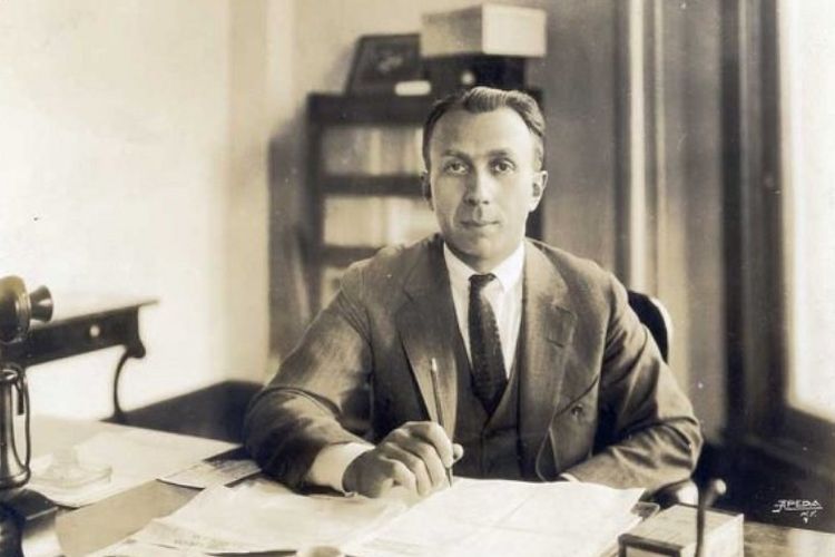 Harry Warner, Presiden Warner Bros ketika pertama kali mendirikan perusahan bersama Warner bersaudara lainnya. (Mahoning Valley Historical Society)
