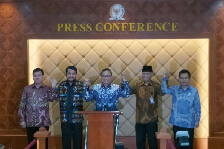 Majelis Permusyawaratan Rakyat (MPR) RI bekerja sama dengan Mahkamah Konstitusi (MK), Komisi Pemberantasan Korupsi (KPK) dan Universitas Sumatera Utara, akan menyelenggarakan Festival Konstitusi dan Antikorupsi di Medan pada 14-15 Mei 2018.