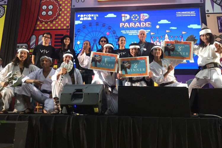 Para pemain dan tim produksi film Wiro Sableng 212 dalam sebuah bincang-bincang pada acara kultur Popcon Asia di Hall B, Jakarta Convention Center (JCC), Jakarta Pusat, Sabtu (5/8/2017).