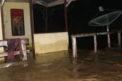 Akibat Hujan Deras, Banjir Setinggi 1 Meter Rendam Ratusan Rumah Warga