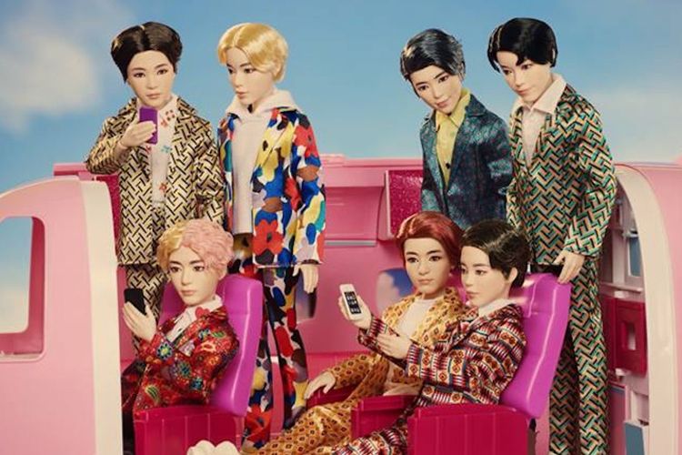 Koleksi boneka kolaborasi BTS x Mattel.