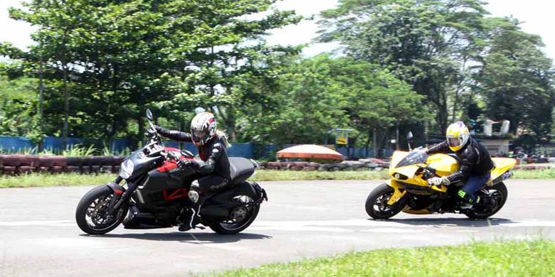 Motor Besar Club “Safety Riding Course”
