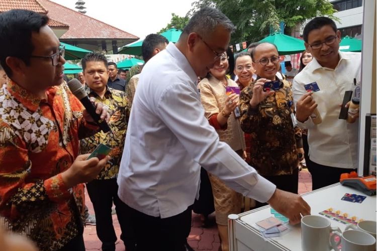 Kementerian Desa Pembangunan Daerah Tertinggal dan Transmigrasi (Kemendes PDTT) menggandeng PT Bank Negara Indonesia (Persero) Tbk dalam mewujudkan smart office di lingkungan kerjanya, Rabu (1/8/2018).