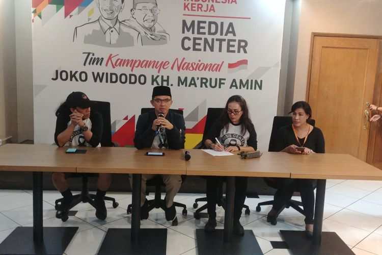 Direktur Relawan Tim Kampanye Nasional Joko Widodo-Maruf Amin, Maman Imanulhaq di Jakarta, Kamis (11/10/2018).