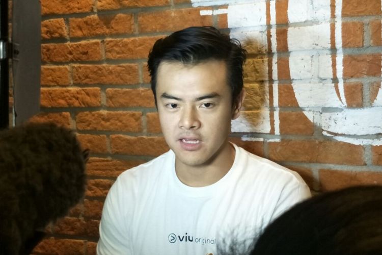 Dion Wiyoko saat jumpa pers peluncuran episode pertama original series Viu, Sunshine di Grand Indonesia, Thamrin, Jakarta Pusat, Kamis (31/5/2018).