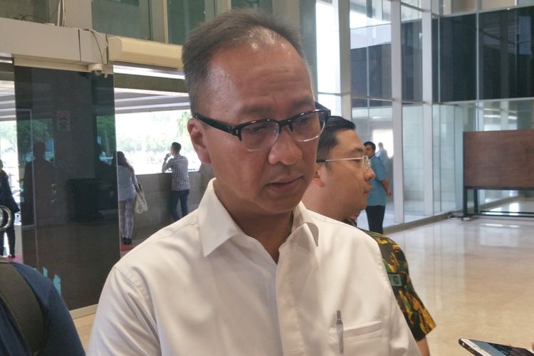 Menteri Sosial Agus Gumiwang Kartasasmita saat ditemui di Kompleks Parlemen, Senayan, Jakarta, Senin (1/10/2018).