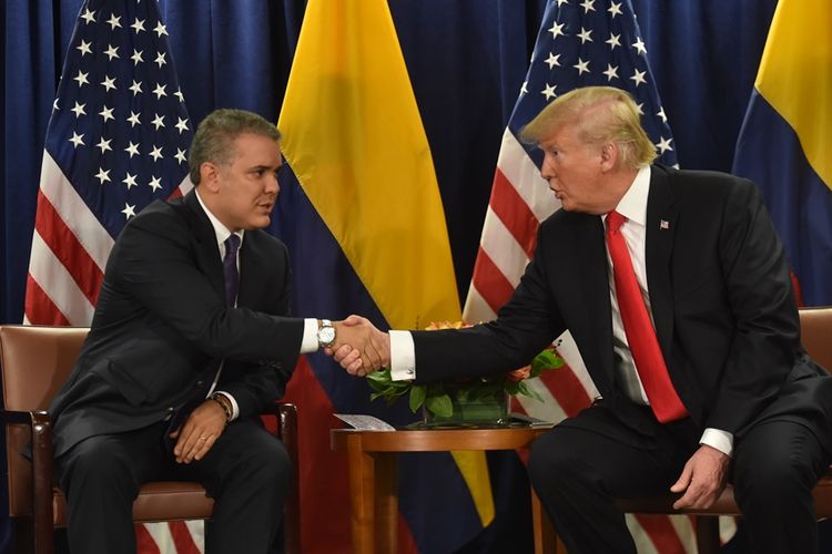 Presiden AS Donald Trump (kanan) saat bertemu dengan Presiden Kolombia Ivan Duque di sela pertemuan PBB di New York, 25 September 2018 lalu.