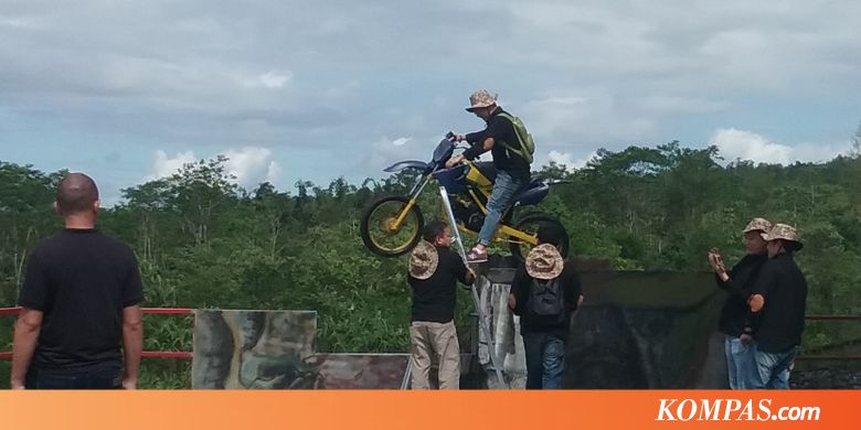 The Lost World Castle, Wisatawan Bisa Selfie Berlatar Belakang Merapi