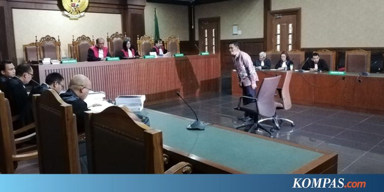 Bupati Bener Meriah Ahmadi Hadapi Vonis Hakim