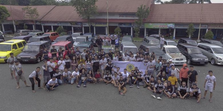 Komunitas Indonesia Kijang Club rayakan hari bumi dengan kegiatan positif seputar lingkungan