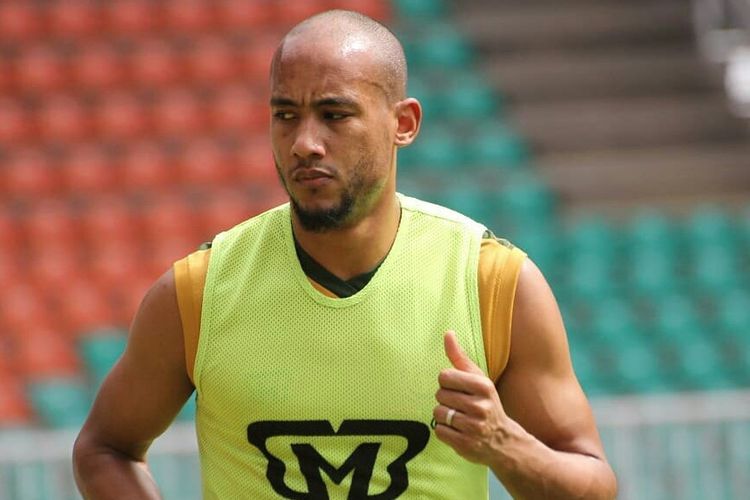 RD Berharap Loris Arnaud Bisa Cepat Adaptasi Bersama TIRA-PERSIKABO