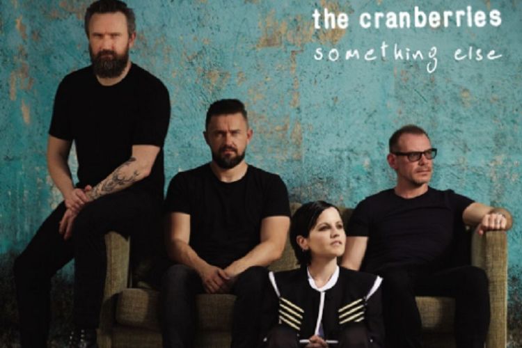 The Cranberries meluncurkan album Something Else pada 29 April 2017.