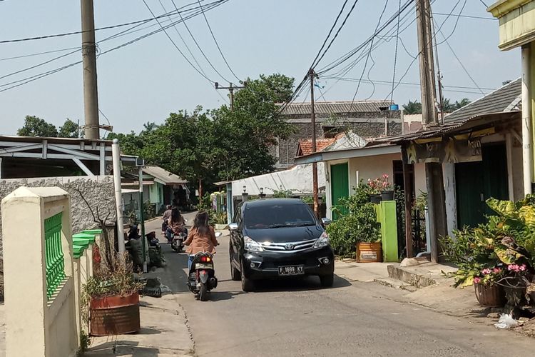 Lokasi bekas domisili tersangka kepemilikan senjata api ilegal, Tajudin alias TJ di Jalan H.M Ashari, RT 05/01, Kelurahan Cibinong, Kecamatan Cibinong, Kabupaten Bogor, Rabu (29/5/2019) 