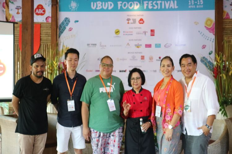 Para chef di Food For Thought, Ubud Food Festival. 