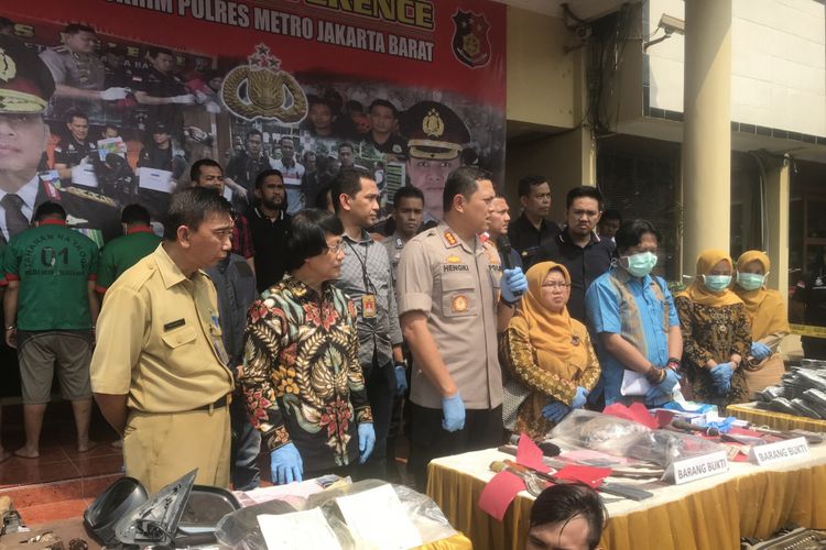 Konfrensi Pers penangkapan 61 tersangka Geng Motor oleh Polres Metro Jakarta Barat, Selasa (19/2/2019)