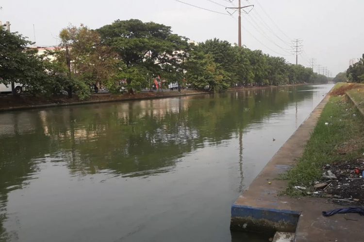 Kalimalang, Kota Bekasi yang rencananya akan disulap menjadi seperti Sungai di Korea Selatan oleh Gubernur Jawa Barat Ridwan Kamil, Rabu (12/9/2018).