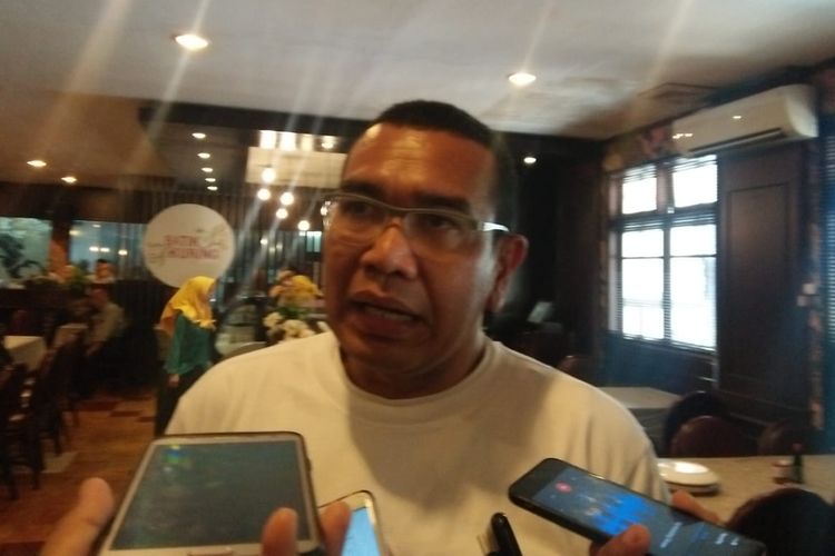 Juru Bicara TKN Jokowi-Maruf, Arya Sinulingga di Batik Kuring, Jakarta Selatan, Jumat (12/7/2019).