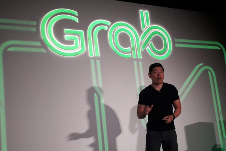 Group CEO & Co-founder Grab Anthony Tan memperkenalkan layanan baru GrabFresh dalam konferensi pers di MarinaOne, Singapura, Selasa (10/7/2018).