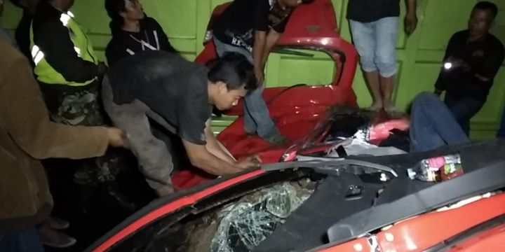 Agya Terjepit: Sebuah Studi Kasus tentang Kejadian Tak Terduga dan Upaya Penyelamatan